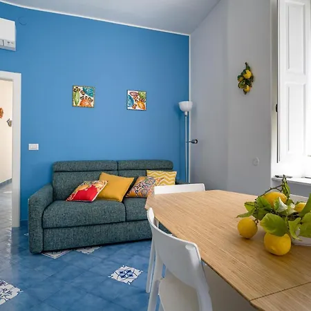 Blue Carlotta Apartment