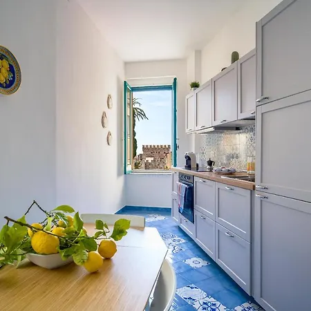 Blue Carlotta Apartment