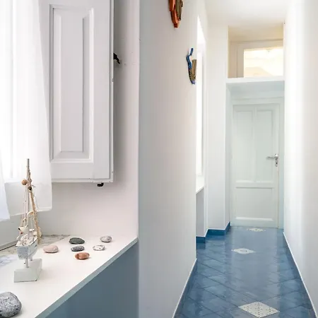 Blue Carlotta Apartment